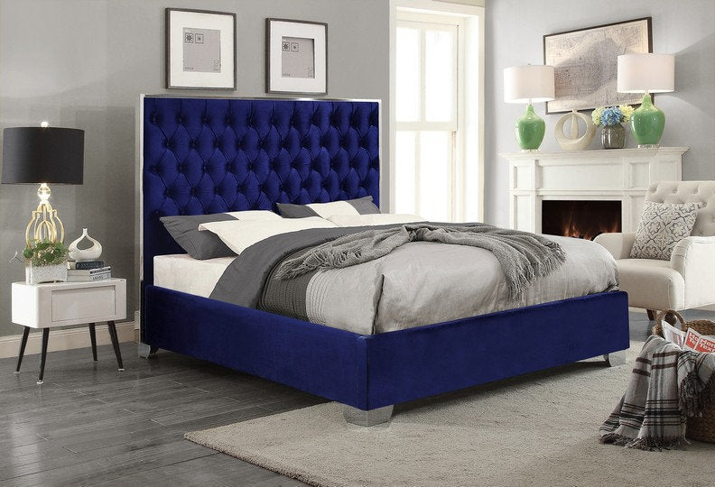 IF-5541 Blue Velvet Tufted Platform Bed