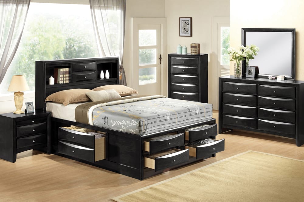 T-Felicia Wood Platform Bed w/ Storage Drawers